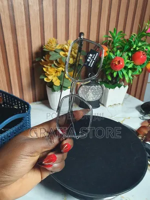 Photochromic Glasses