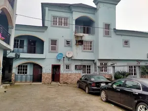 10bdrm Mansion in Comfort Oboh, Kirikiri for sale