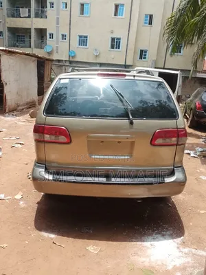 Toyota Sienna 2006 Brown