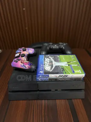 Uk Used Playstation 4 Big 2 Controllers 2 Games