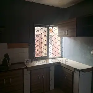 2 Bedroom Aparment