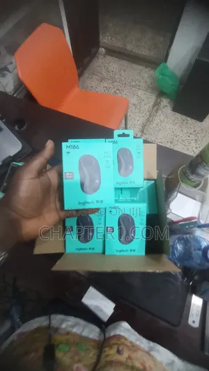 Logitech M186 Wireless Mouse