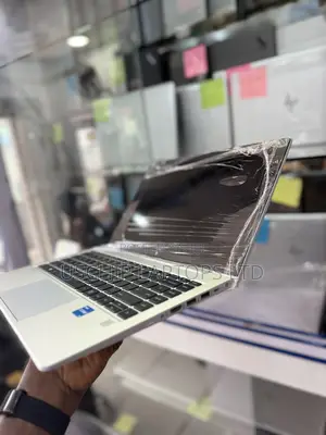 Laptop HP EliteBook 640 G9 16GB Intel Core i5 SSD 256GB