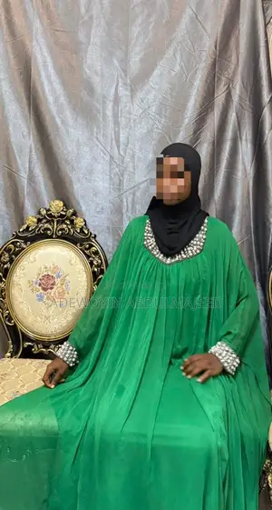 Neat Arabian Kaftan Abaya