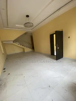 5bdrm Duplex in Abijo Gra for sale