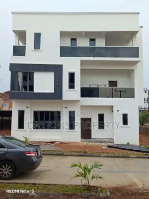 6bdrm Duplex in Naskaze Home, Lugbe District for sale