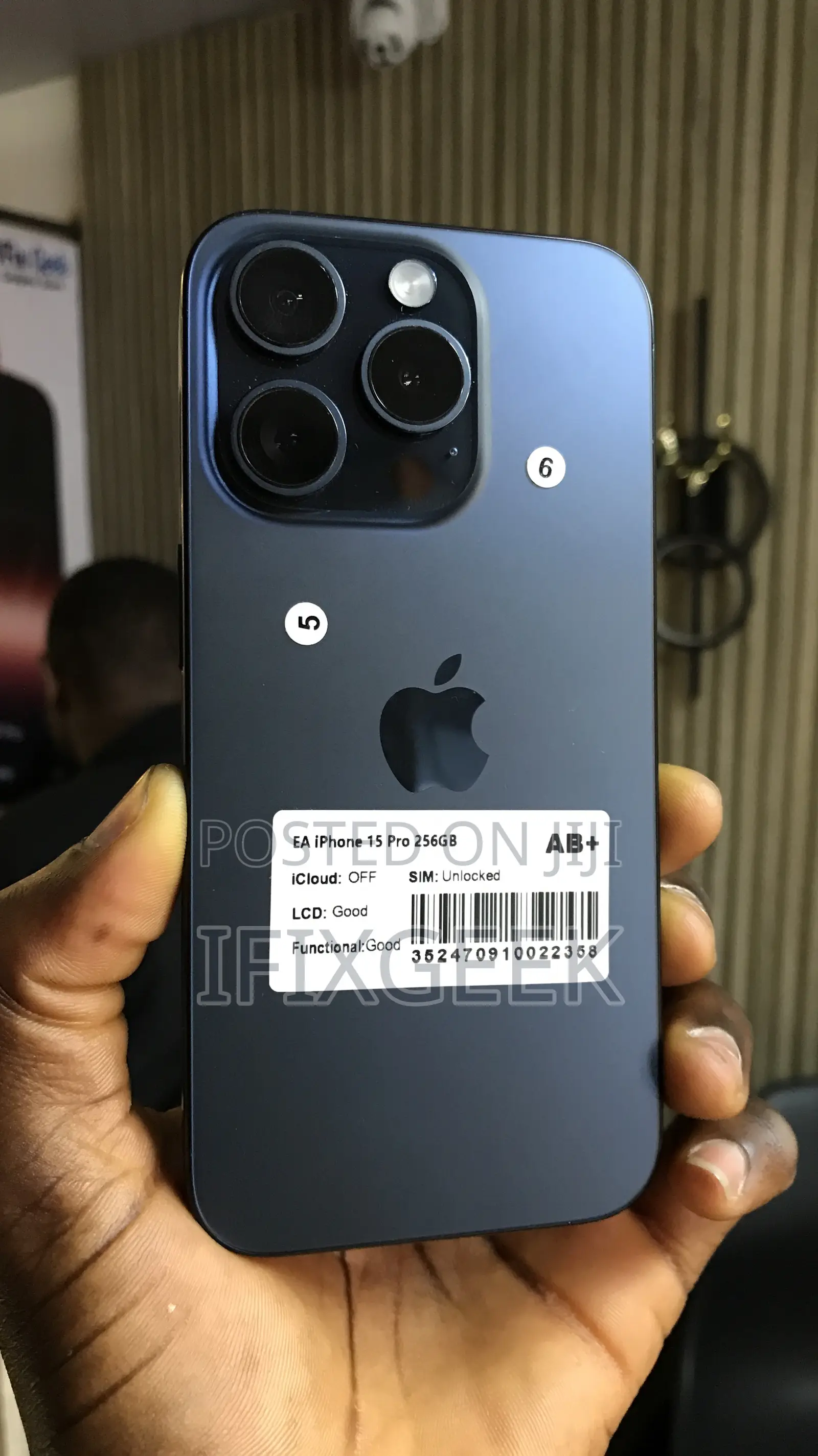 Apple iPhone 15 Pro 256 GB Blue