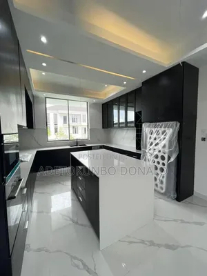 5bdrm Duplex in Lekki Ph 1 for rent