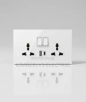 Kimberlys White Plastic 3 Pin 13a Double Socket With Type-C Usb