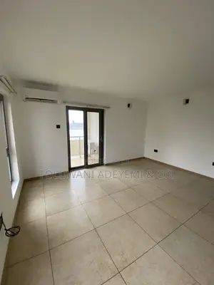 3bdrm Apartment in Ikoyi S.W for rent