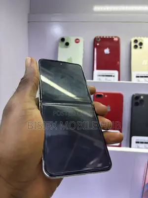 Samsung Galaxy Z Flip 3 256 GB Gold