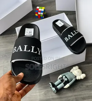 Men Designer Slides | Strong Build | Very Comfortable | Cod 