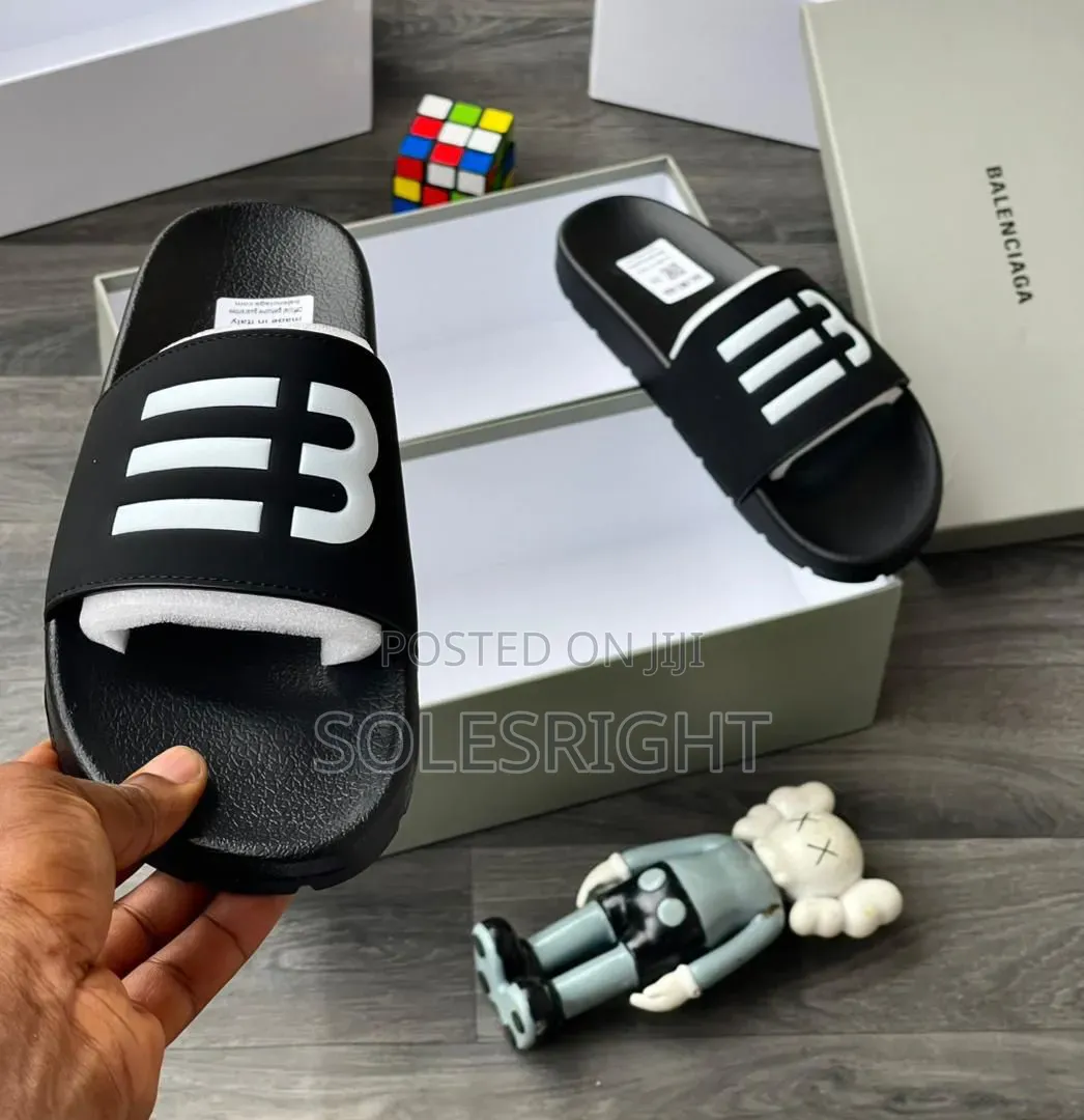 Men Designer Slides | Strong Build | Very Comfortable | Cod 