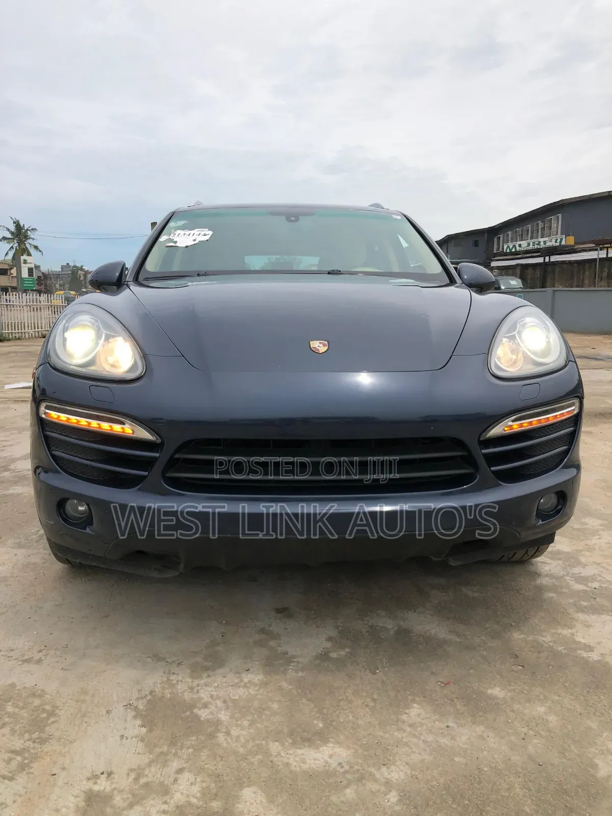 Porsche Cayenne 2013 Blue