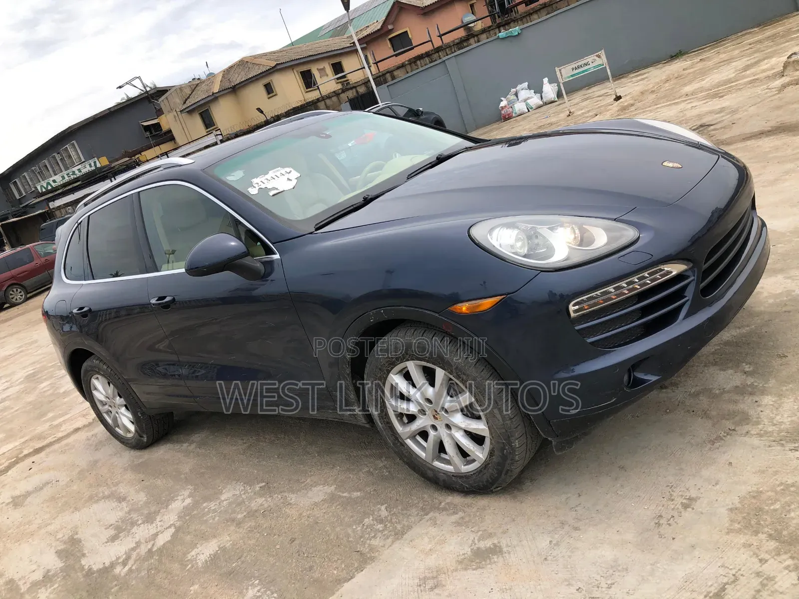 Porsche Cayenne 2013 Blue