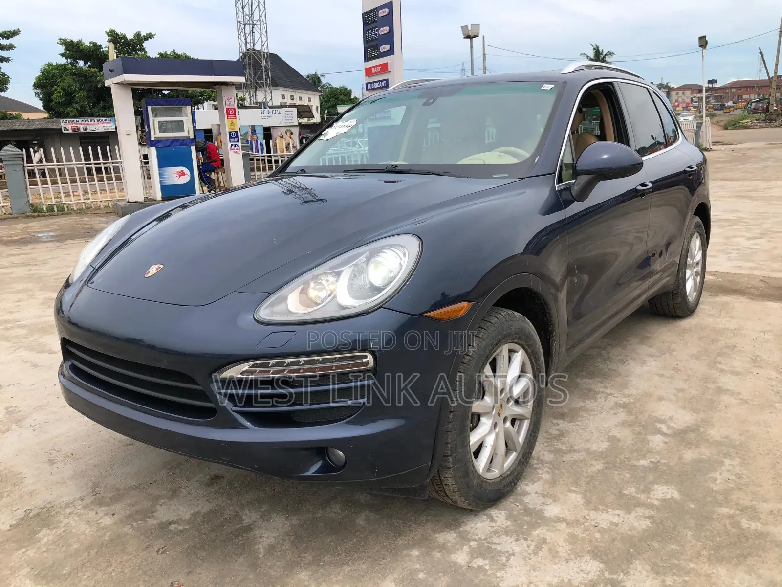 Porsche Cayenne 2013 Blue