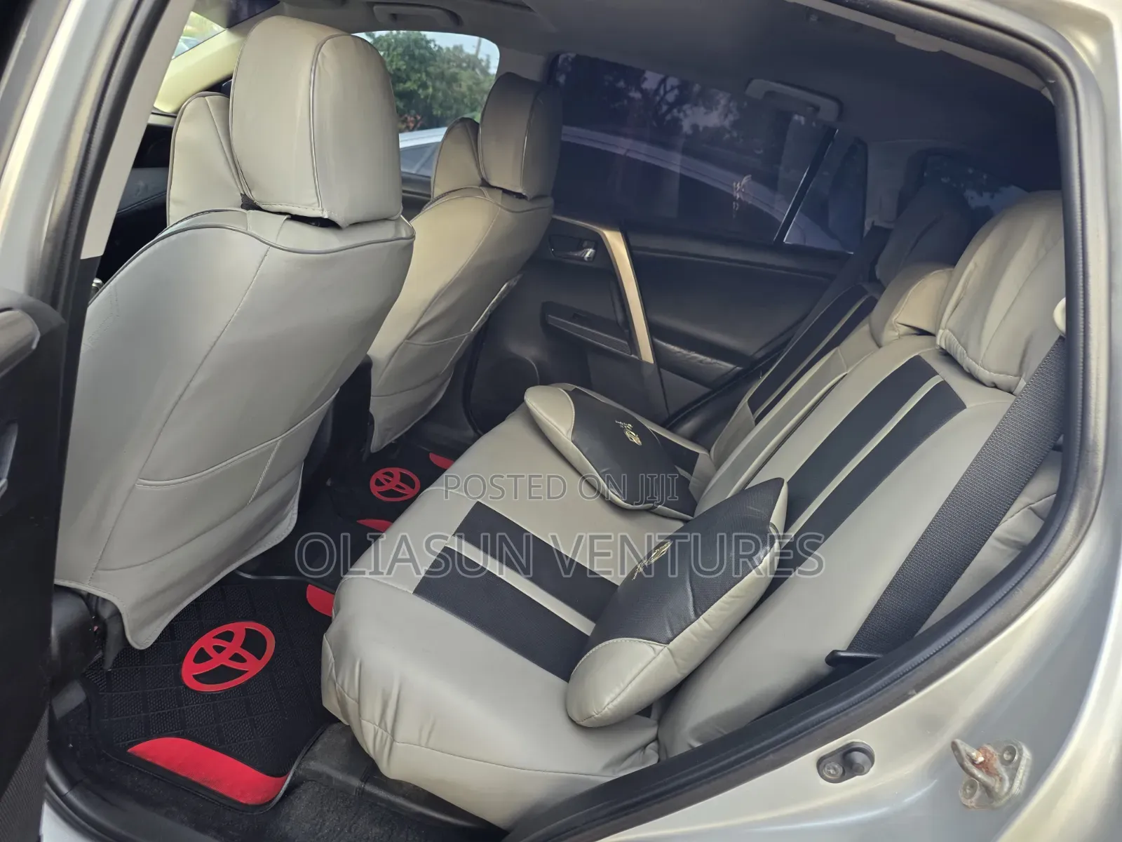 Toyota RAV4 2014 Silver