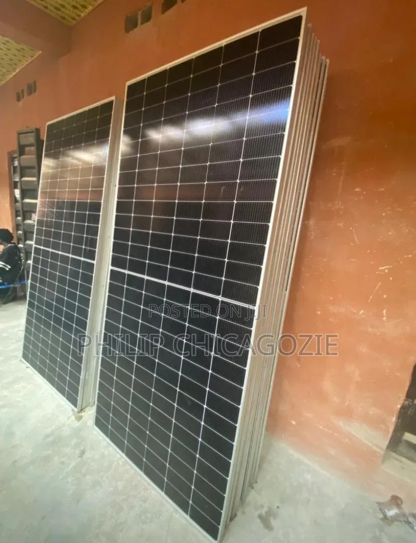Solar Panels, Inverters and Batterys