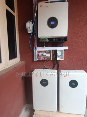 Solar Panels, Inverters and Batterys