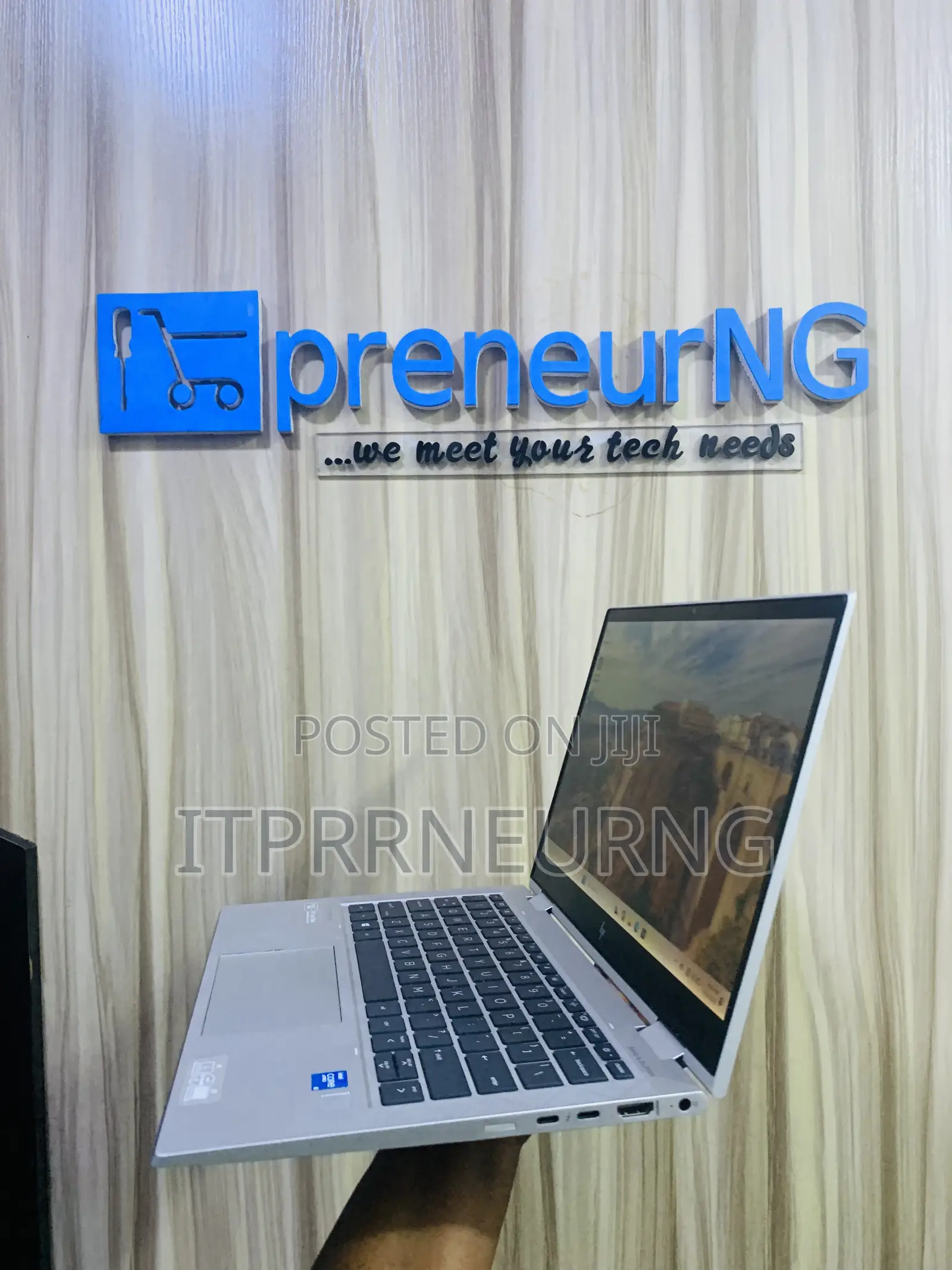 Laptop HP EliteBook 830 G8 16GB Intel Core i5 SSD 256GB