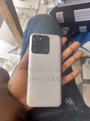 Tecno Spark 9 64 GB White