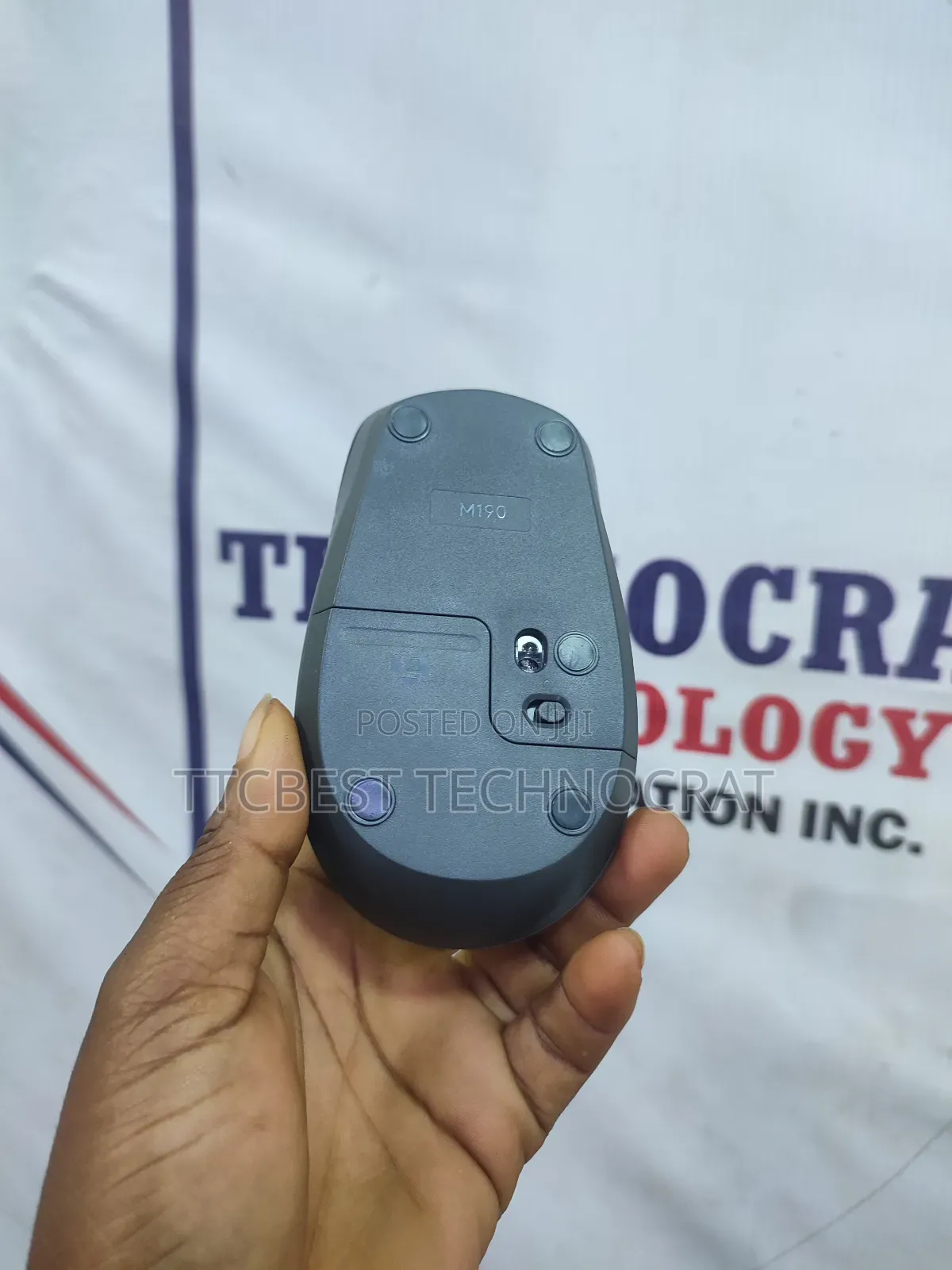 Logitech M190 Mouse