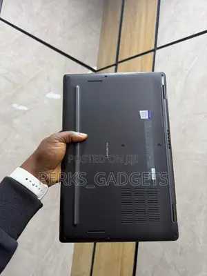 Laptop Dell Latitude 7420 32GB Intel Core i7 SSD 512GB