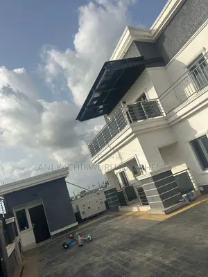 4bdrm Penthouse in Seman Metropolis, Sabon Lugbe for sale