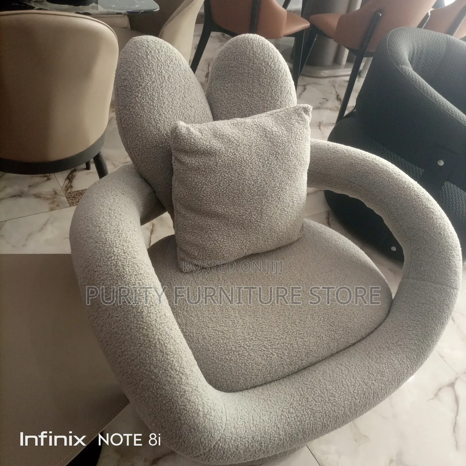 Console Chair