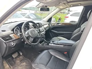 Mercedes-Benz M Class ML350 4dr SUV (3.5L 6cyl 7A) 2014 White