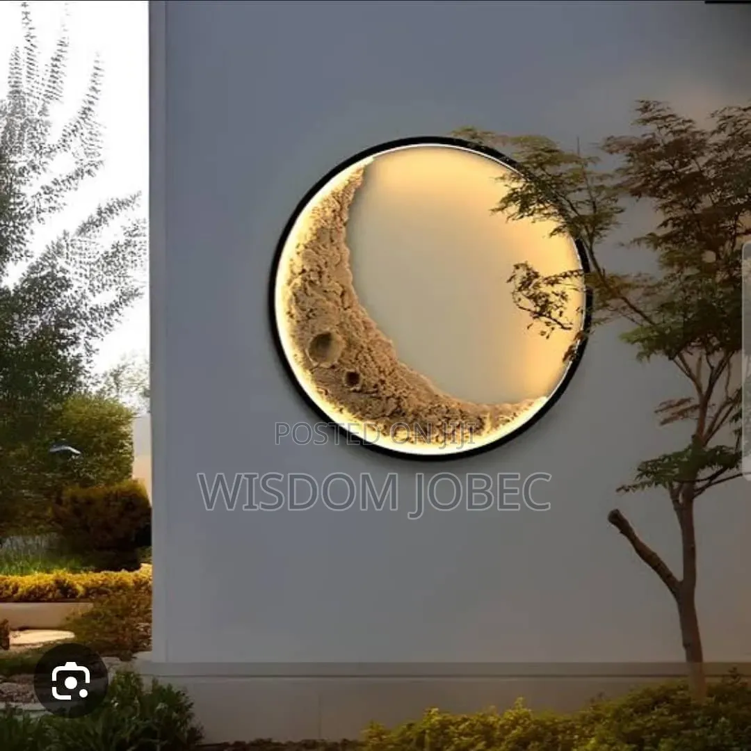 3d-Textured Crescent Moon Led Wall Lamp.