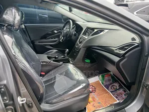 Hyundai Azera Limited 2016 Gray