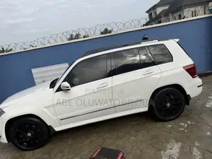 Mercedes-Benz GLK-Class 350 4MATIC 2011 White