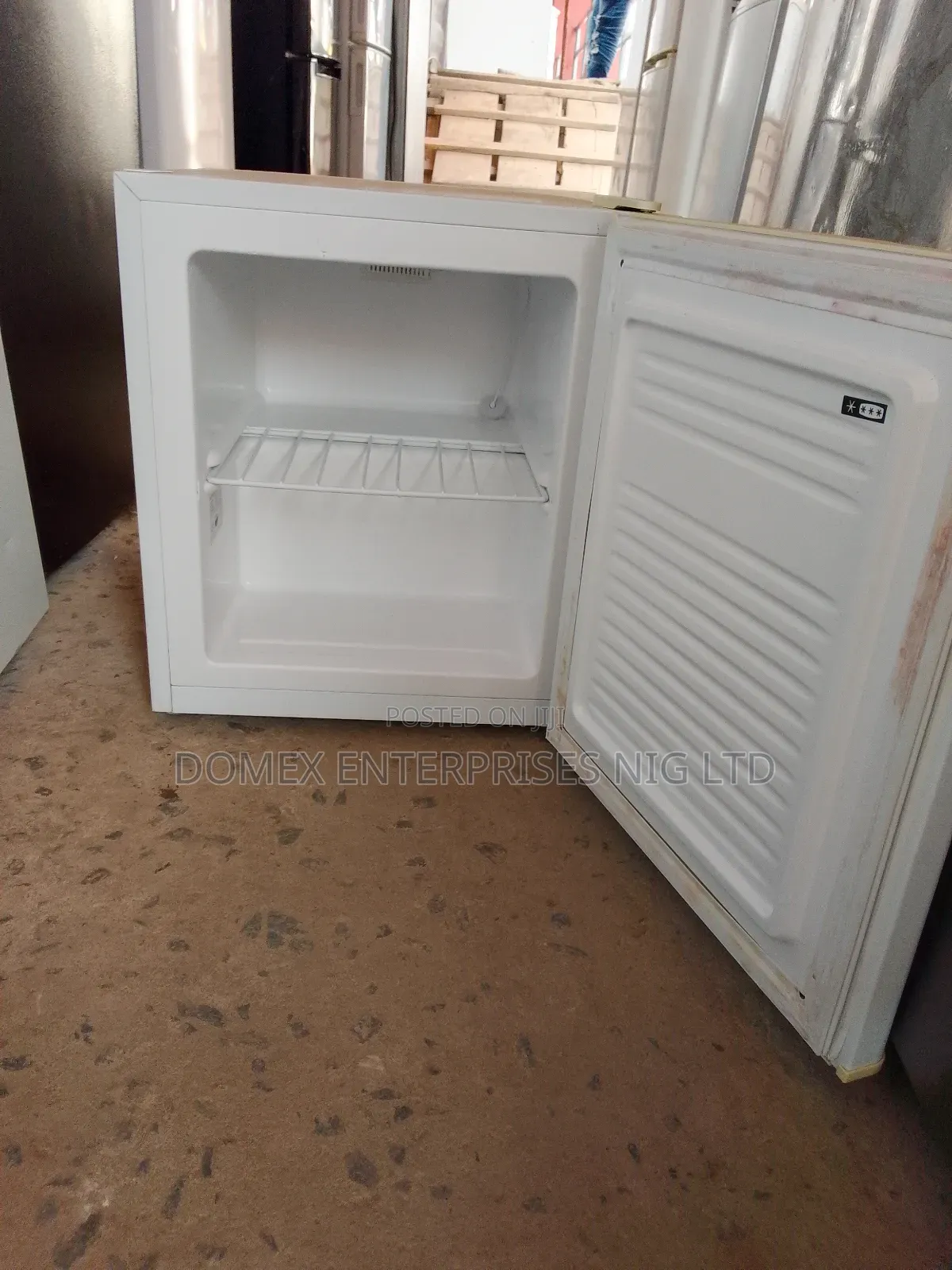 Bedside Freezer for Block