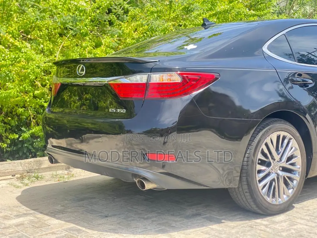 Lexus ES 2013 Black
