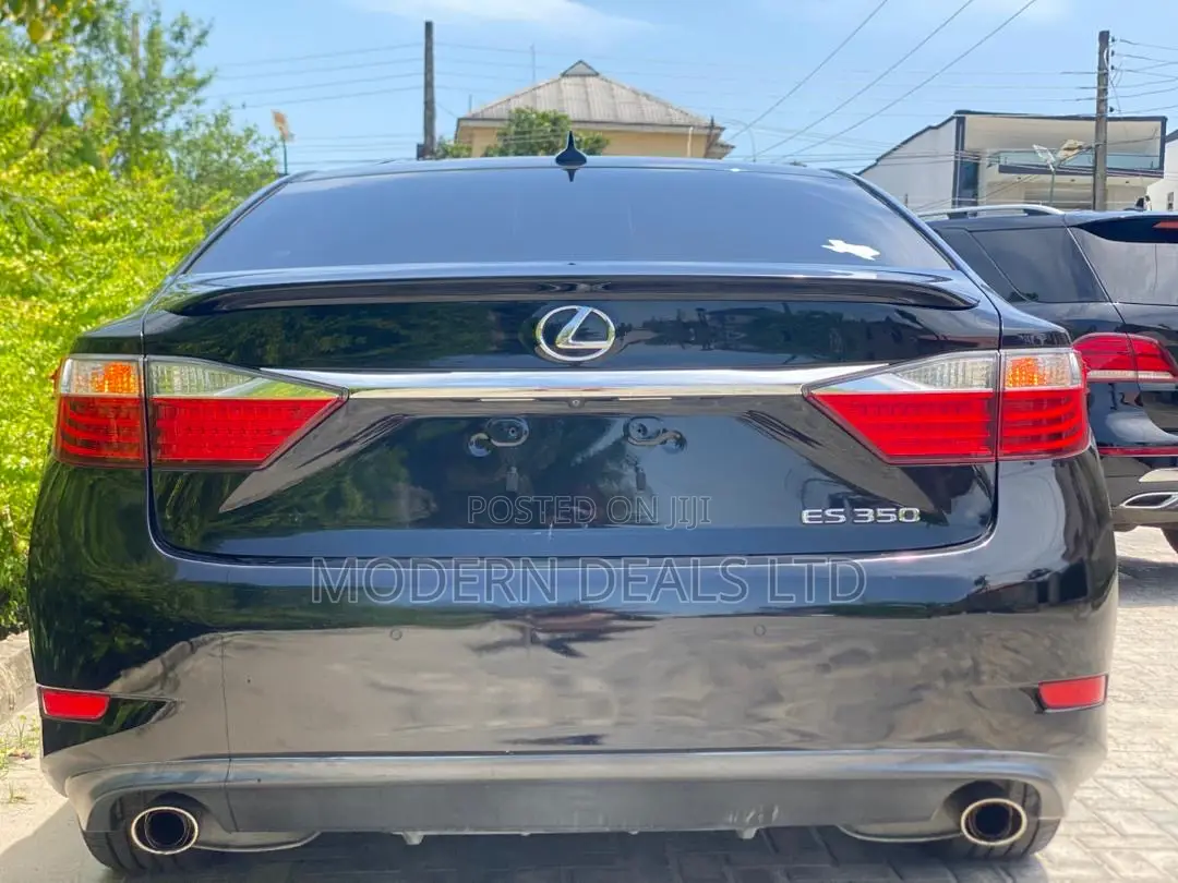 Lexus ES 2013 Black
