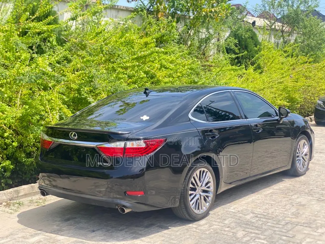 Lexus ES 2013 Black