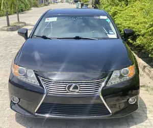 Lexus ES 2013 Black