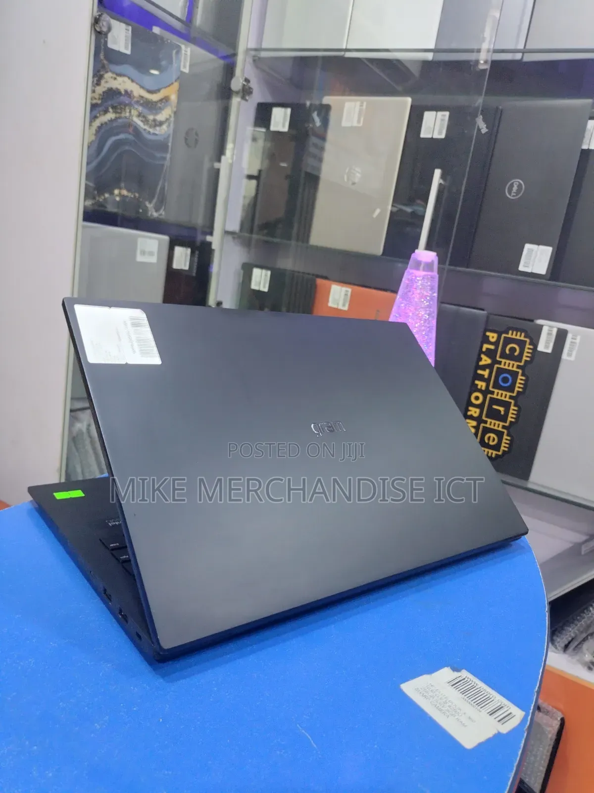 Laptop LG Gram 15.6 36GB Intel Core 7 SSD 1T
