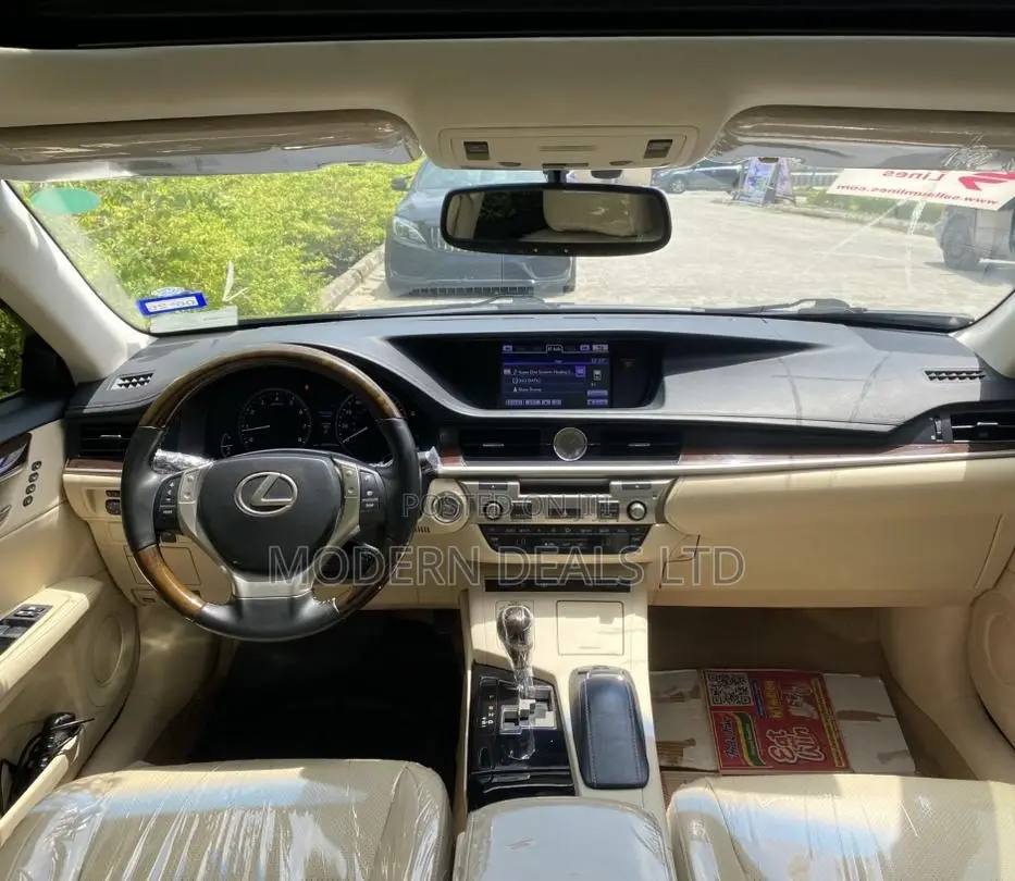 Lexus ES 2013 Black