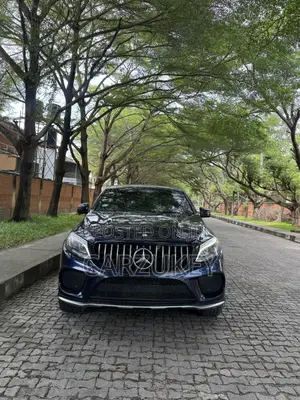 Mercedes-Benz GLE-Class 2016 Blue