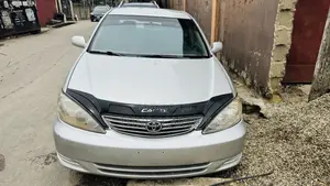 Toyota Camry LE 4dr Sedan (2.4L 4cyl 5M) 2003 Silver