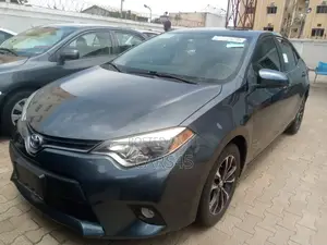 Toyota Corolla 2016 Gray