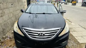 Hyundai Sonata Limited 4dr Sedan (2.0L 4cyl Turbo 6A) 2014 Blue