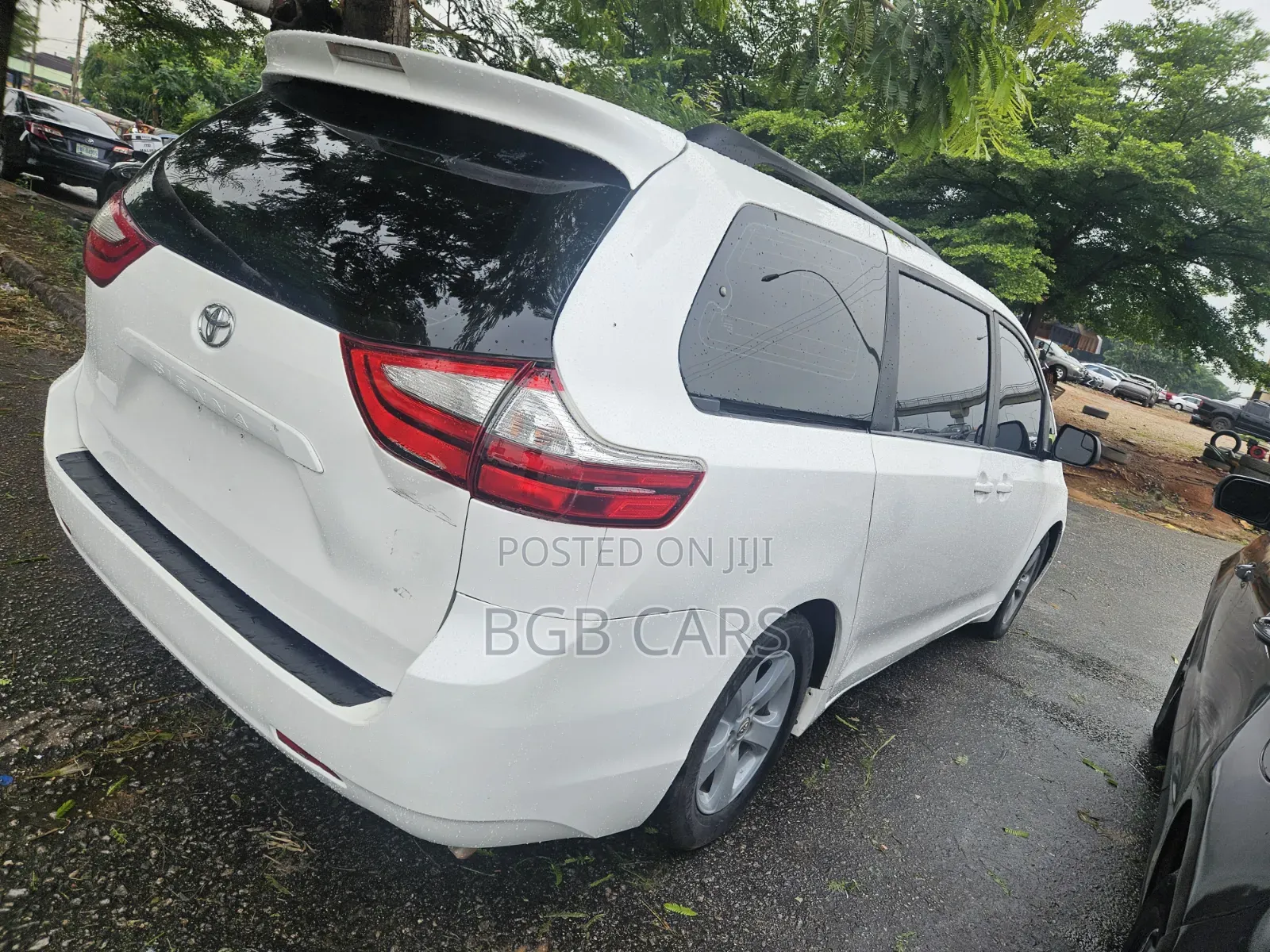Toyota Sienna 2017 White