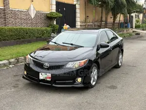Toyota Camry 2013 Black