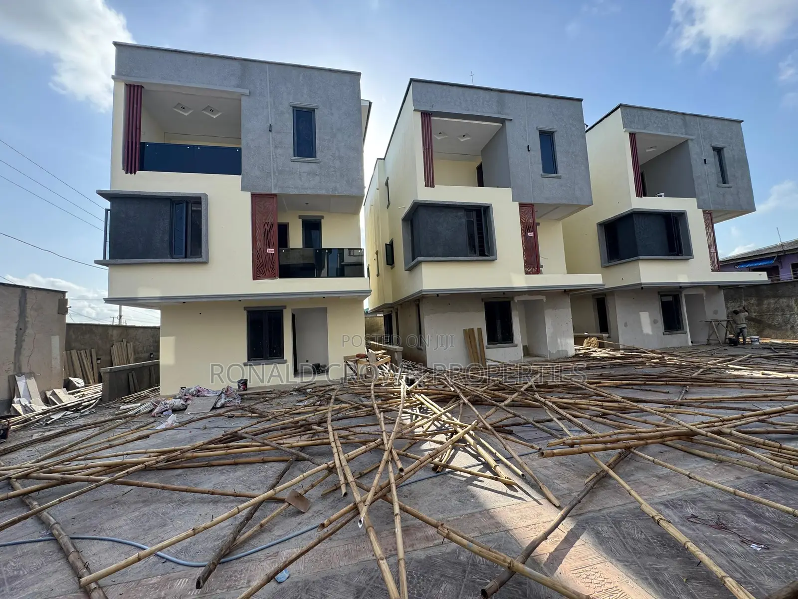 Newly Built 4 Bedroom Detached Duplex