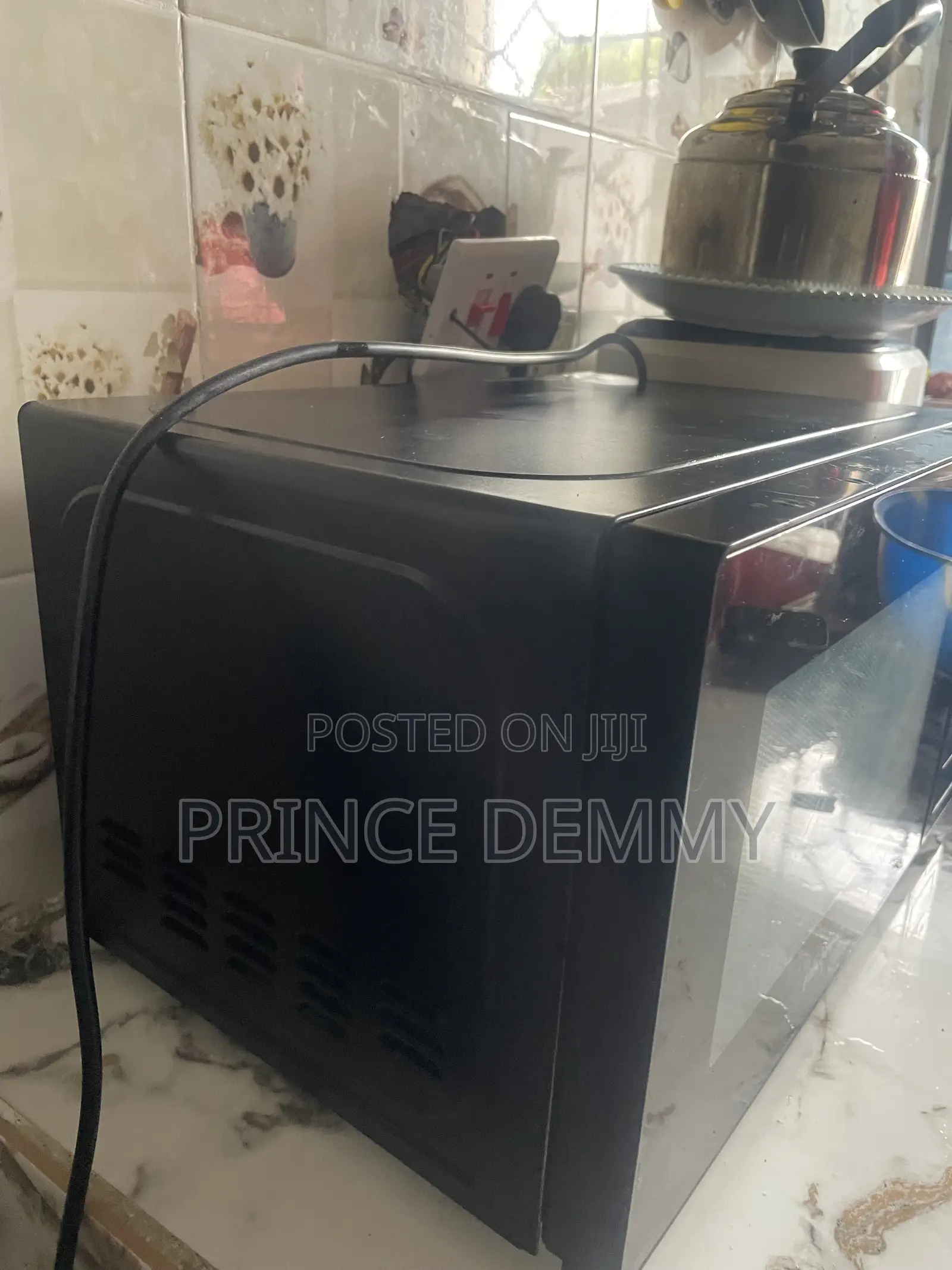 Hisense Microwave