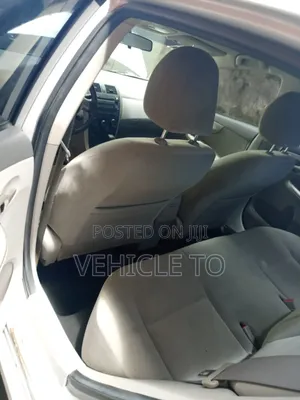 Toyota Corolla 2011 Silver