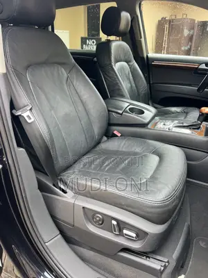 Audi Q7 3.0T Premium quattro 4dr SUV AWD (3.0L 6cyl S/C 8A) 2014 Black